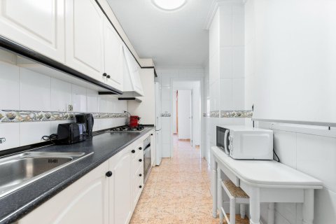 Apartament w Torrevieja, Alicante, Hiszpania 3 sypialnie, 102 mkw. nr 183003 – zdjęcie 13