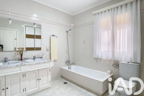 Villa for sale in Vejer de la Frontera, Cadiz, Spain 9 bedrooms, 623 sq.m. No. 172209 - photo 18