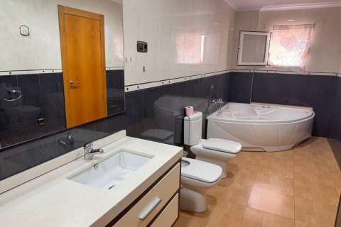 Wohnung zum Verkauf in Torrevieja, Alicante, Spanien 3 Schlafzimmer, 151 m2 Nr. 168820 - Foto 13