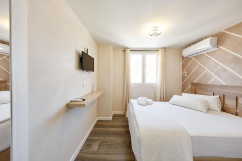 Hotel zum Verkauf in Cabo De Las Huertas, Alicante, Spanien 19 Schlafzimmer,  Nr. 168817 - Foto 16