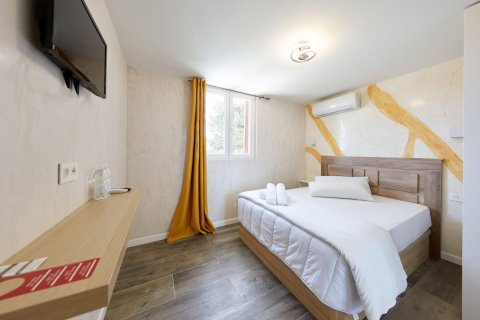 Hotel zum Verkauf in Cabo De Las Huertas, Alicante, Spanien 19 Schlafzimmer,  Nr. 168817 - Foto 9