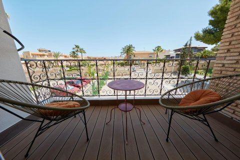 Hotel zum Verkauf in Cabo De Las Huertas, Alicante, Spanien 19 Schlafzimmer,  Nr. 168817 - Foto 6