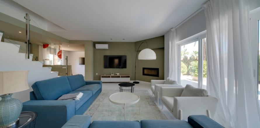 Willa w Albir, Alicante, Hiszpania 4 sypialnie, 548 mkw. nr 165337