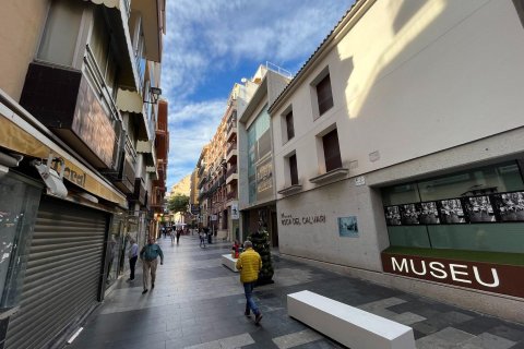 Liikekiinteistö myytävänä Benidorm, Alicante, Espanja , 597 m2 No. 165336 - kuva 5