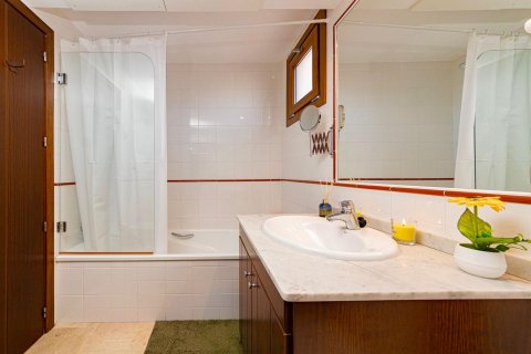 Wohnung zum Verkauf in Torrevieja, Alicante, Spanien 2 Schlafzimmer,  Nr. 165339 - Foto 9