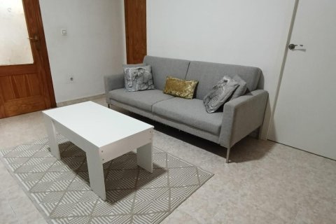 Сasa en venta en Torrevieja, Alicante, España 4 dormitorios, 66 m2 No. 167481 - foto 3