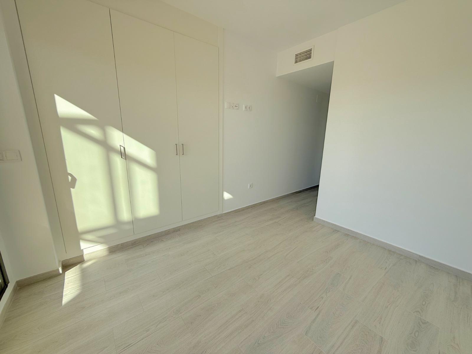 Apartment à La Zenia, Alicante, Espagne 3 chambres, 139 m2 No. 138386