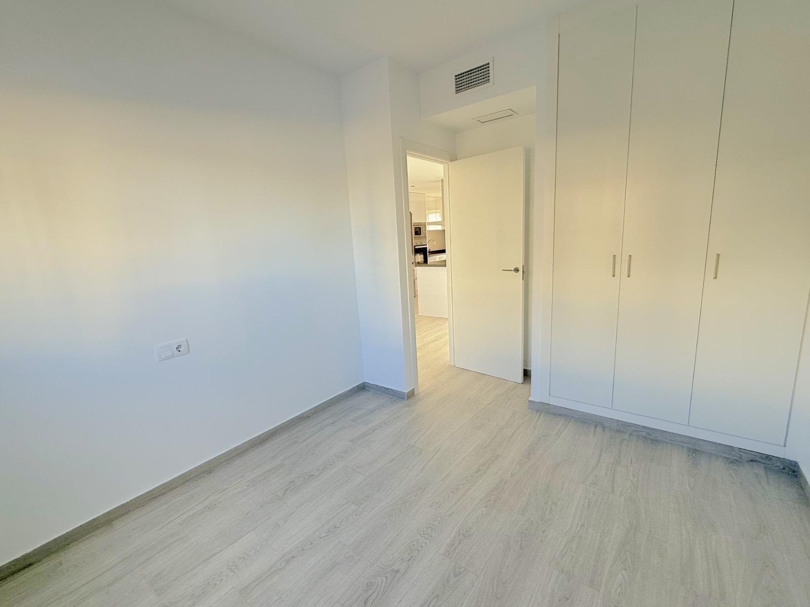 Apartment à La Zenia, Alicante, Espagne 3 chambres, 139 m2 No. 138386