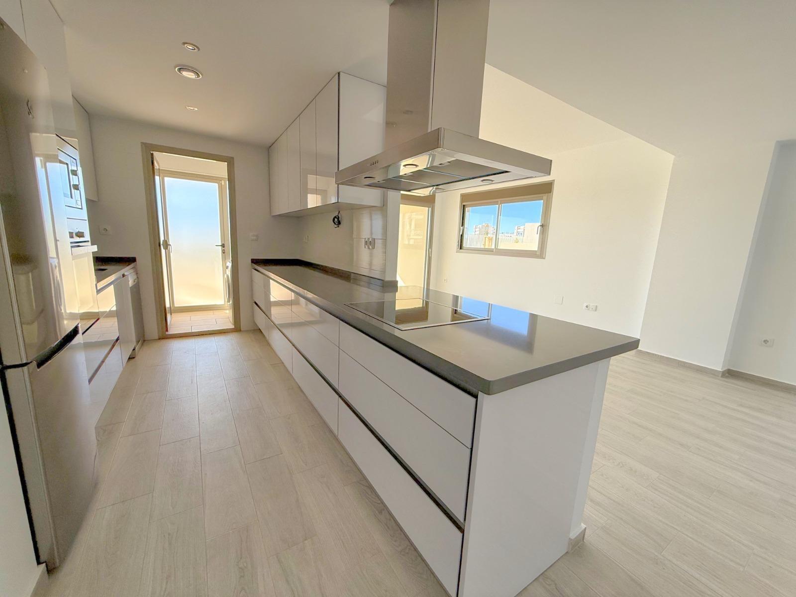 Apartment à La Zenia, Alicante, Espagne 3 chambres, 139 m2 No. 138386