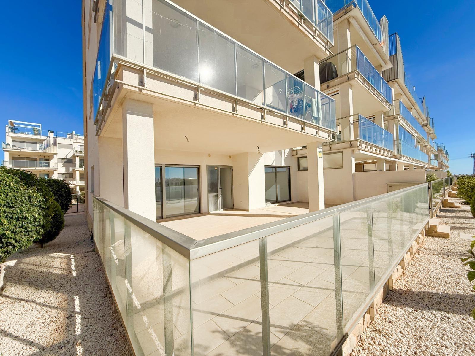 Apartment à La Zenia, Alicante, Espagne 3 chambres, 139 m2 No. 138386