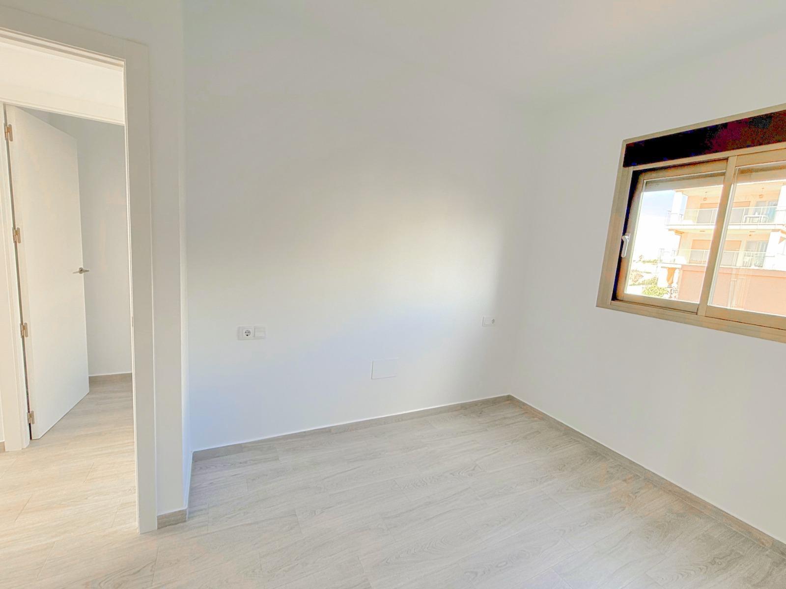 Apartment à La Zenia, Alicante, Espagne 3 chambres, 139 m2 No. 138386
