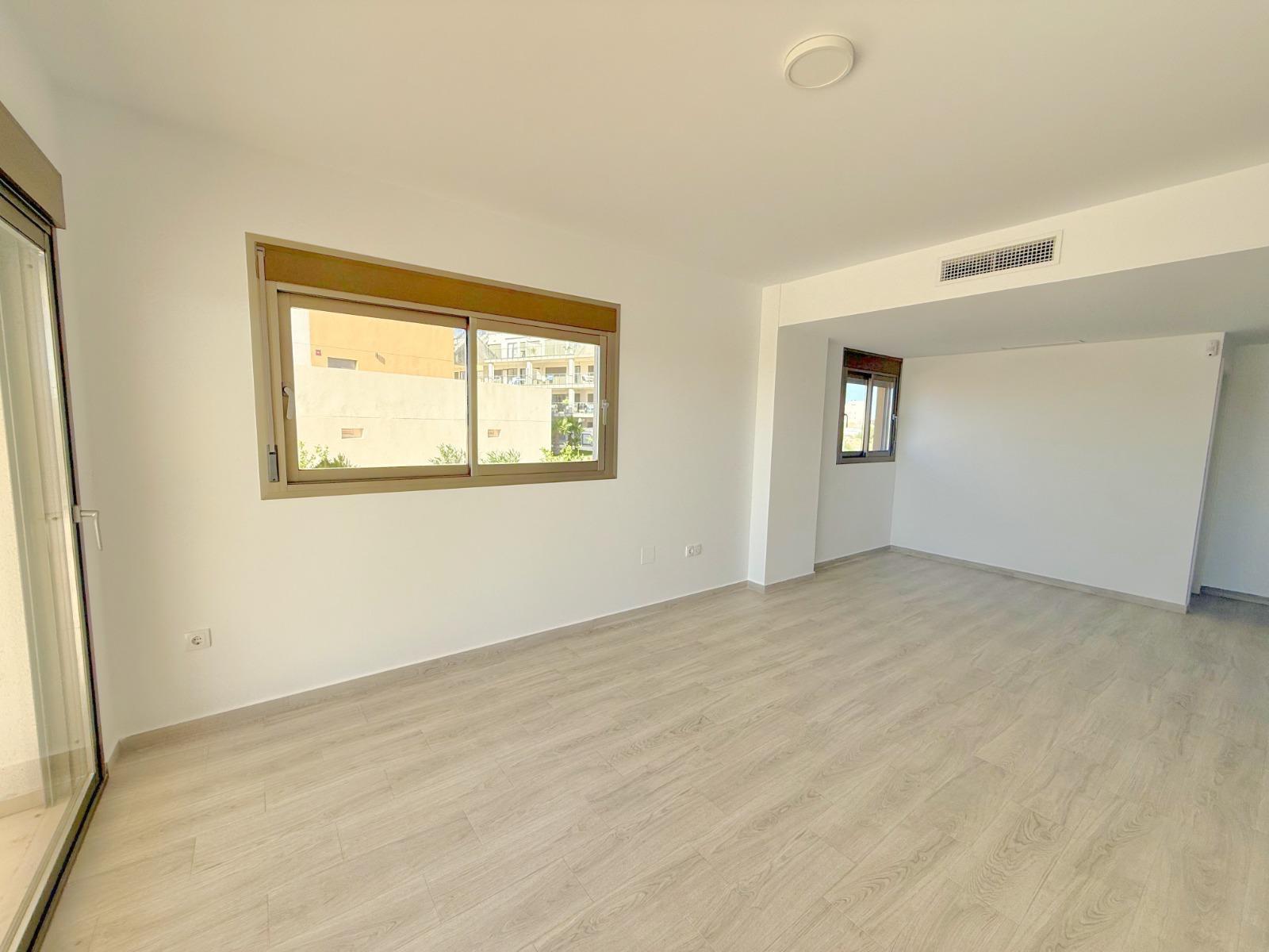 Apartment à La Zenia, Alicante, Espagne 3 chambres, 139 m2 No. 138386