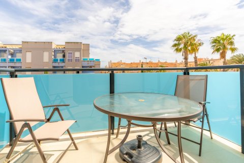 Apartamento en venta Torrevieja, Alicante, España 2 dormitorios, 65 m2 No. 138387 - foto 14