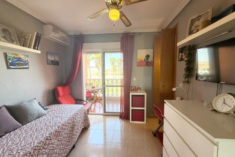 Kamienica Torrevieja, Alicante, Hiszpania 3 sypialnie, 93 mkw. nr 138382 – zdjęcie 27