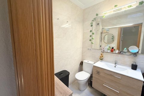 Kamienica Torrevieja, Alicante, Hiszpania 3 sypialnie, 93 mkw. nr 138382 – zdjęcie 24