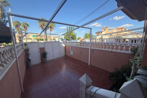 Kamienica Torrevieja, Alicante, Hiszpania 3 sypialnie, 93 mkw. nr 138382 – zdjęcie 4