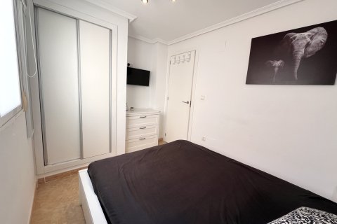 Kaupunkipientalo myytävänä Torrevieja, Alicante, Espanja, 2 makuuhuonetta, 70 m2 No. 138384 - kuva 20
