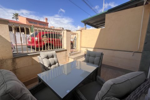 Kaupunkipientalo myytävänä Torrevieja, Alicante, Espanja, 2 makuuhuonetta, 70 m2 No. 138384 - kuva 28