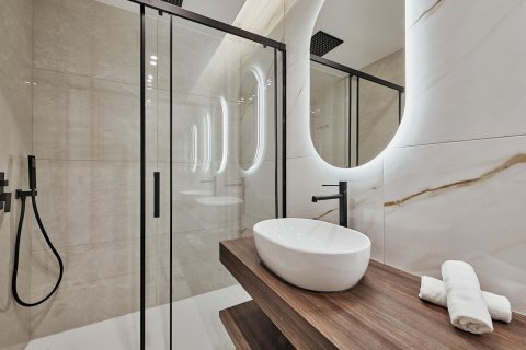 Apartament w Madrid, Hiszpania 4 sypialnie, 115 mkw. nr 179921 – zdjęcie 16