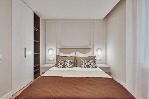 Apartament w Madrid, Hiszpania 4 sypialnie, 115 mkw. nr 179921 – zdjęcie 23