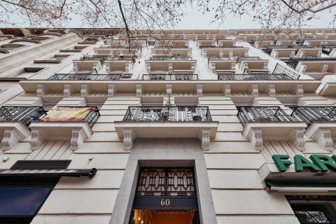Villa till salu i Madrid, Spanien 2 sovrum, 48 kvm. Nr. 179924 - foto 20