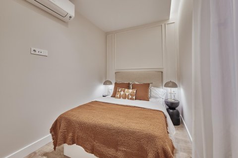 Dzīvoklis pārdošanā Madrid, Spānijā 2 istabas, 66 m2 Nr. 179923 - attēls 21