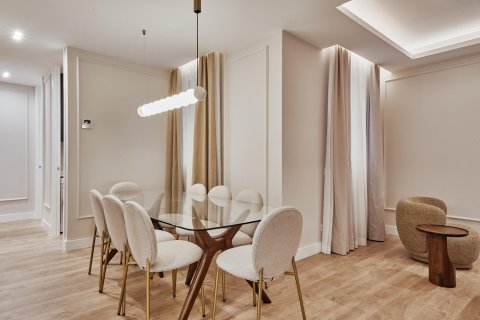 Villa for sale in Madrid, Spain 3 bedrooms, 105 sq.m. No. 179920 - photo 13