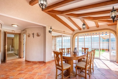 Willa Torrevieja, Alicante, Hiszpania 6 sypialni, 320 mkw. nr 140041 – zdjęcie 17