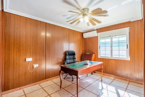 Willa Torrevieja, Alicante, Hiszpania 6 sypialni, 320 mkw. nr 140041 – zdjęcie 22