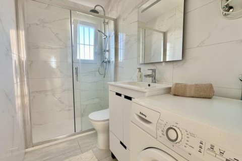 Apartament Punta Prima, Alicante, Hiszpania 2 sypialnie, 85 mkw. nr 140042 – zdjęcie 27