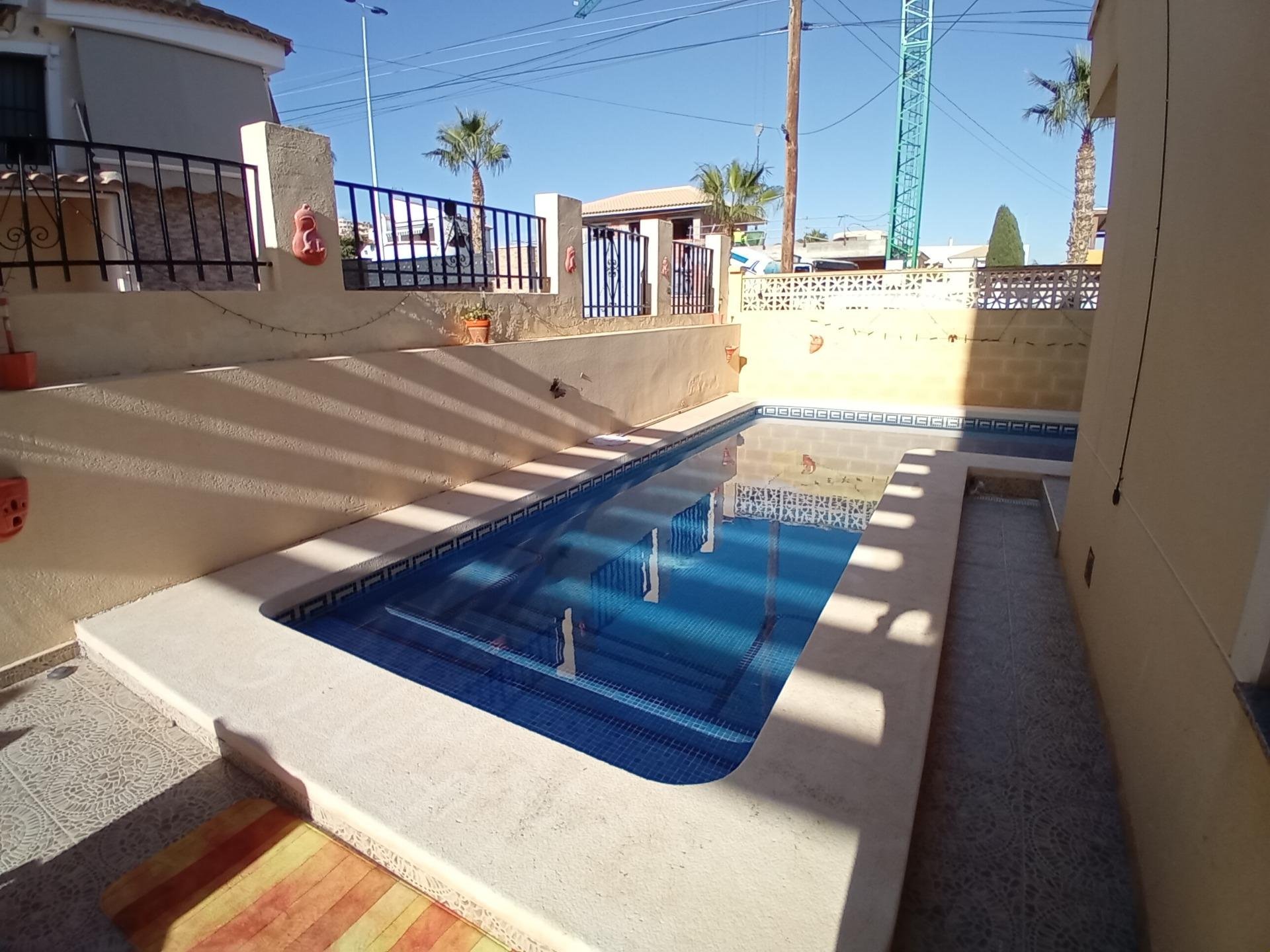 Villetta a schiera a Mazarron, Murcia, Spagna 4 camere da letto, 155 mq. N° 140043