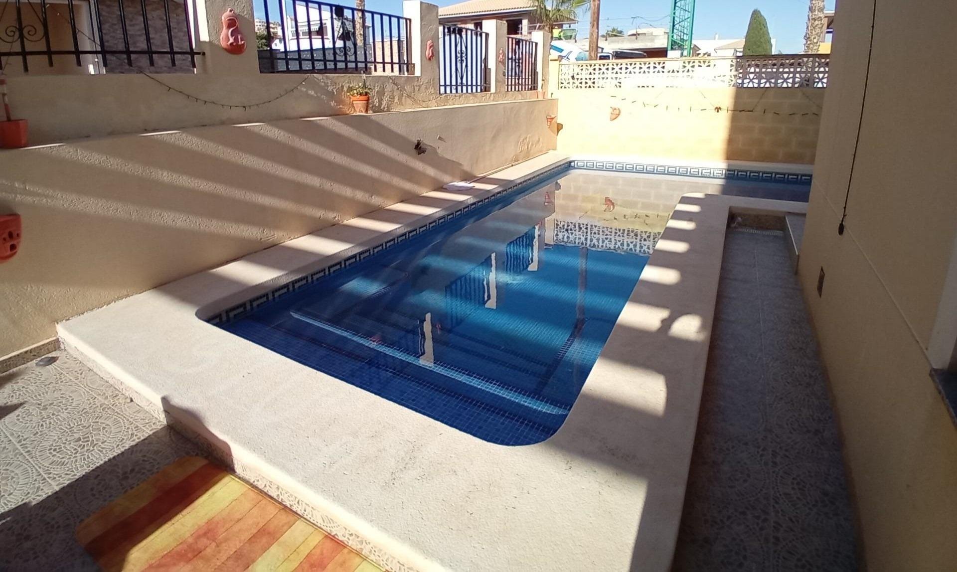 Villetta a schiera a Mazarron, Murcia, Spagna 4 camere da letto, 155 mq. N° 140043