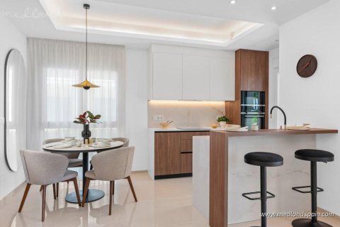 Продажа квартиры в Рохалес, Аликанте, Испания 3 спальни, 108м2 №154413 - фото 15