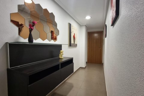 Dzīvoklis pārdošanā Torrevieja, Alicante, Spānijā 2 istabas, 75 m2 Nr. 182829 - attēls 4