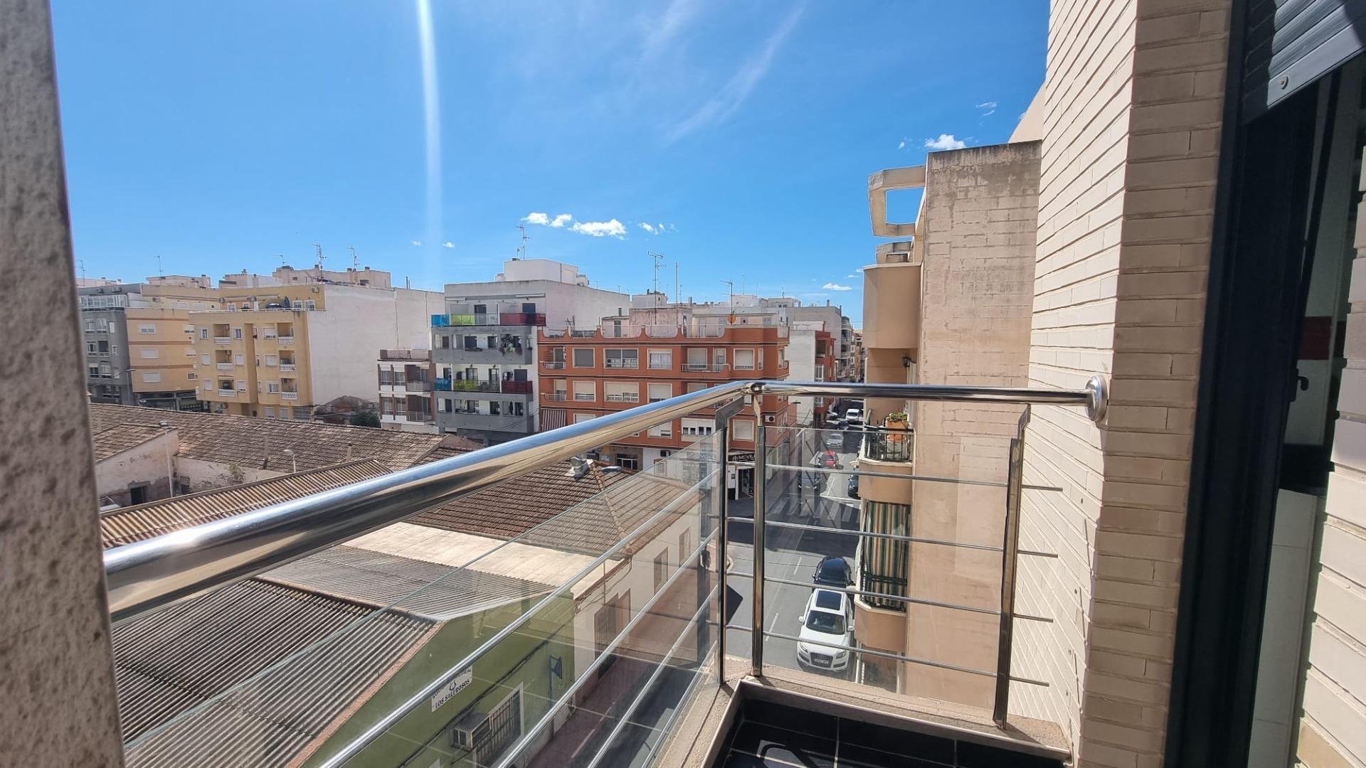 Apartment à Torrevieja, Alicante, Espagne 2 chambres, 75 m2 No. 182829