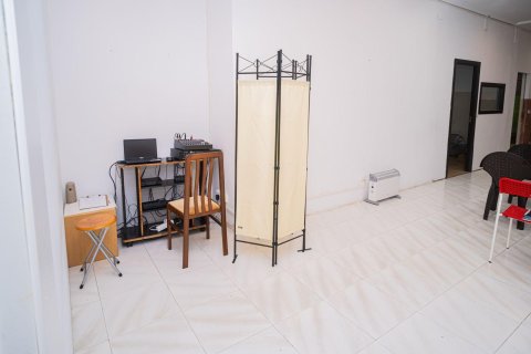 Gewerbeimmobilien zum Verkauf in Aviles, Asturias, Spanien 130 m2 Nr. 182826 - Foto 3