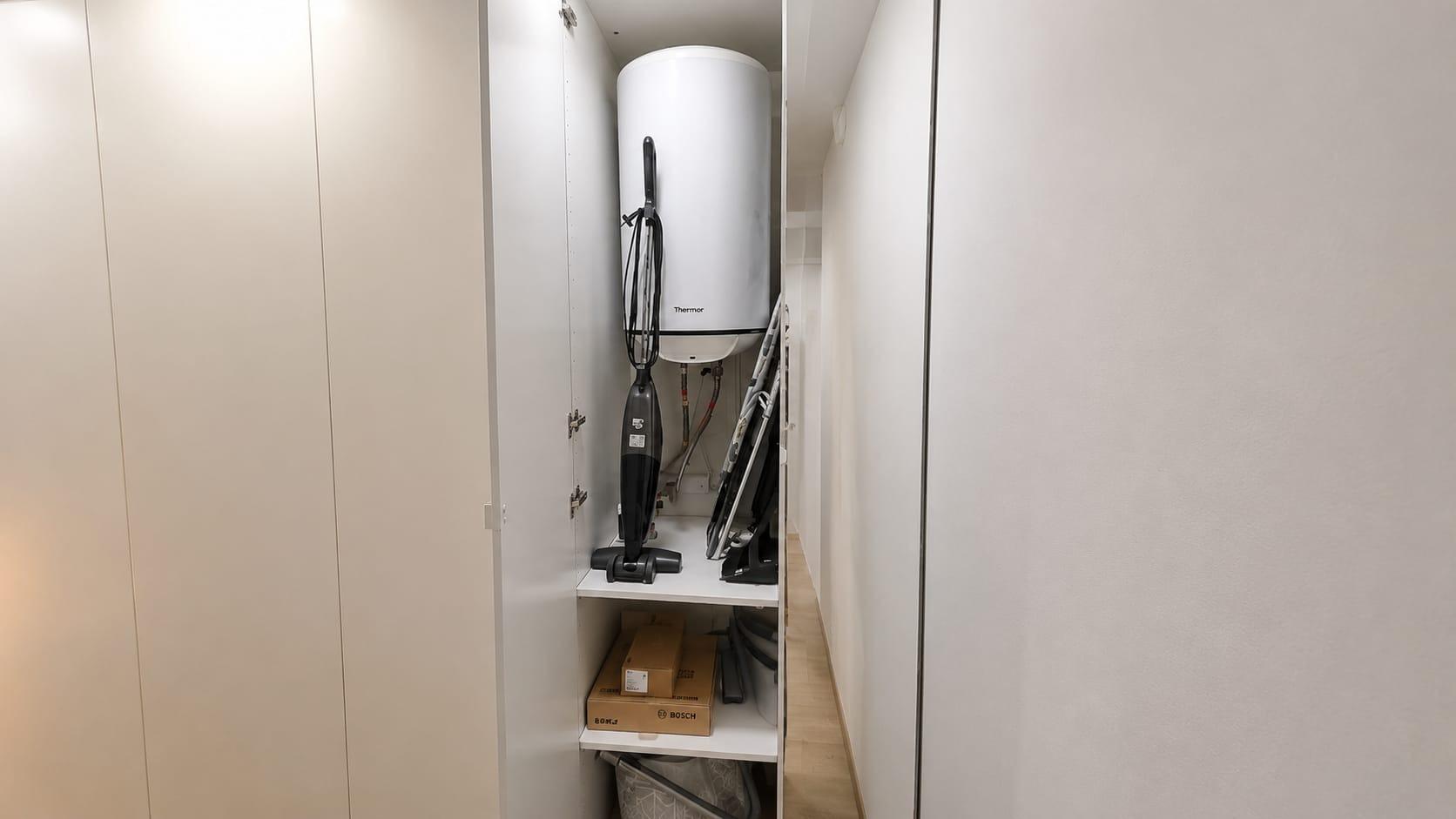 Propiedad comercial en Alicante, España 50 m2 No. 182831