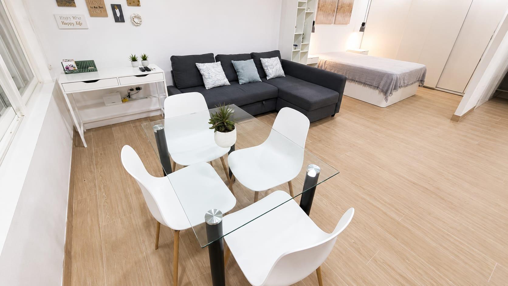 Propiedad comercial en Alicante, España 50 m2 No. 182831