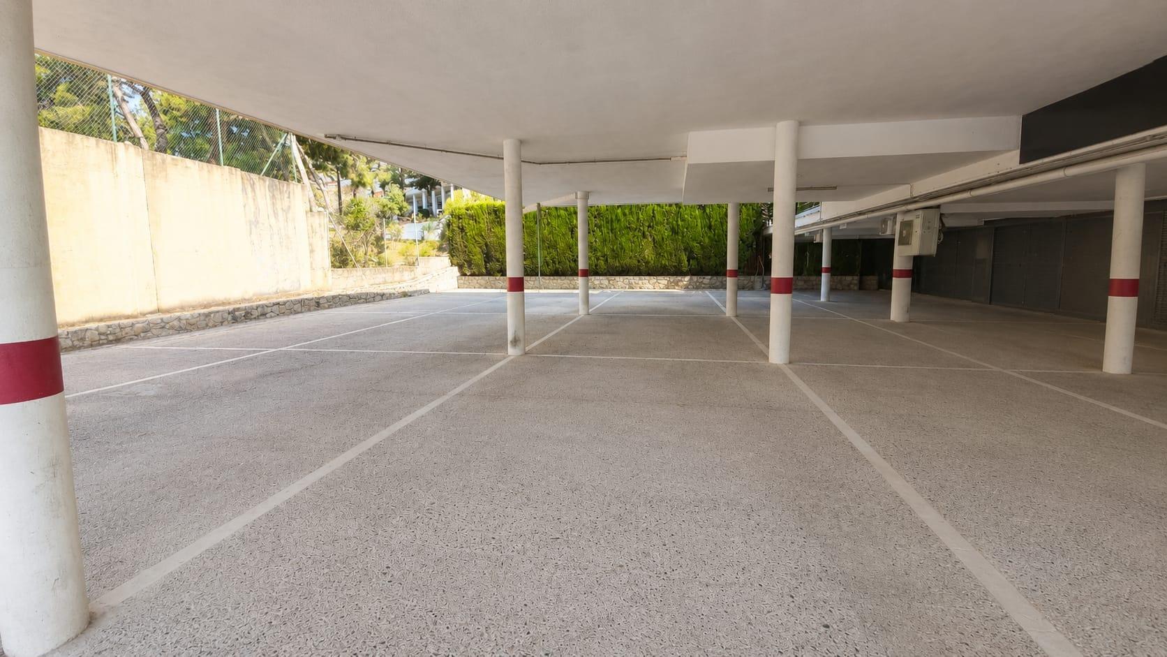 Propiedad comercial en Alicante, España 50 m2 No. 182831