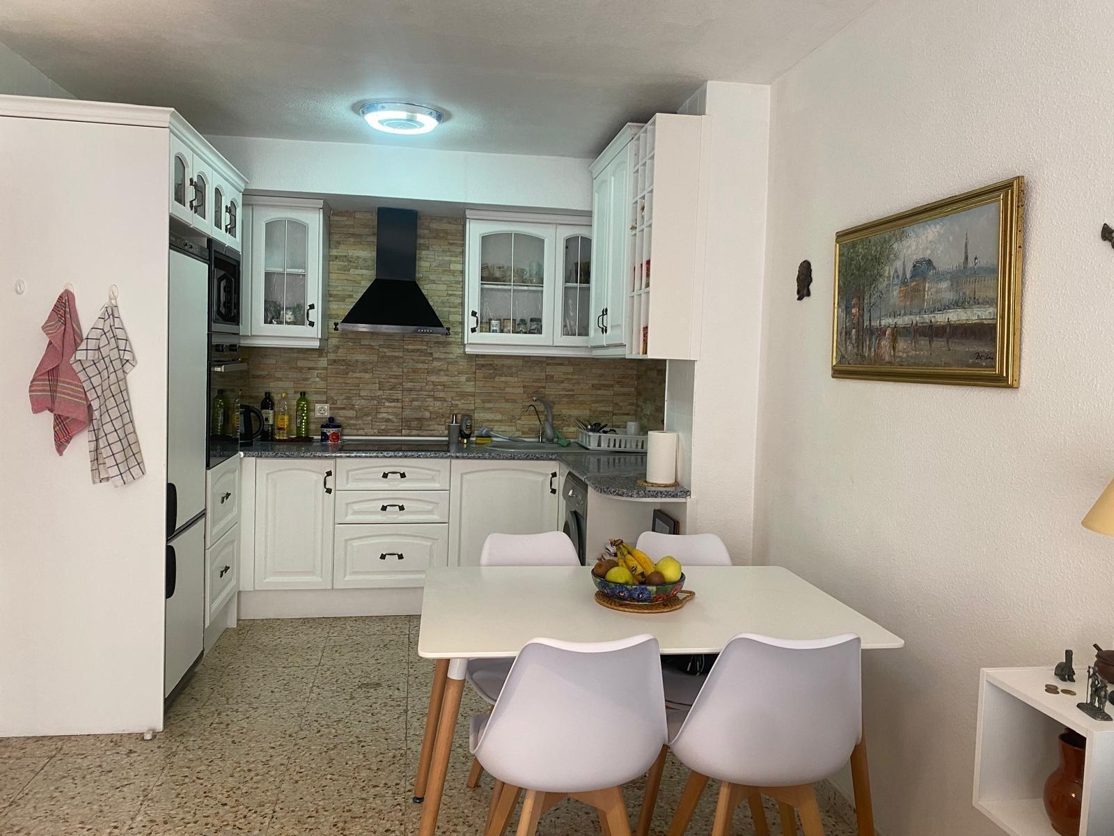 Apartment à Torrevieja, Alicante, Espagne 2 chambres,  No. 182827