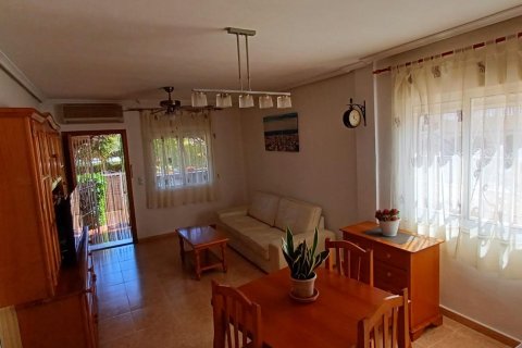 Bungalow en venta en Alicante, España 3 dormitorios, 80 m2 No. 166619 - foto 12