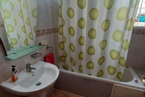 Bungalow en venta en Alicante, España 3 dormitorios, 80 m2 No. 166619 - foto 15