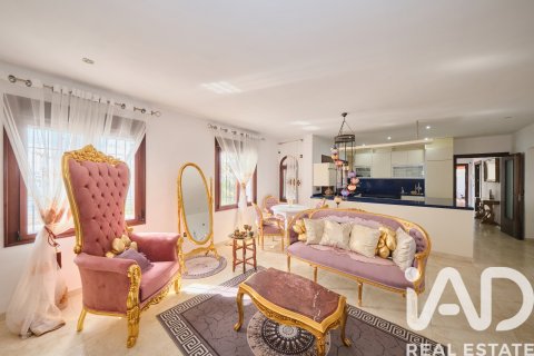 Casa in vendita a Almunecar, Granada, Spagna 4 camere da letto, 375 mq. N° 172587 - foto 5