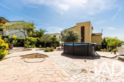 Casa in vendita a La Roca Del Valles, Barcelona, Spagna 6 camere da letto, 229 mq. N° 172588 - foto 3