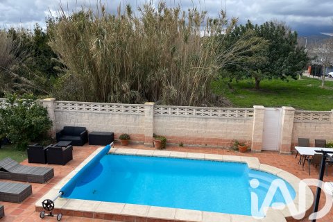 Casa in vendita a Gandia, Valencia, Spagna 5 camere da letto, 162 mq. N° 172583 - foto 2