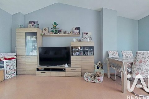 Продажа дуплекса в Кастельон-де-ла-Плана, Кастельон, Испания 3 спальни, 129м2 №172584 - фото 1
