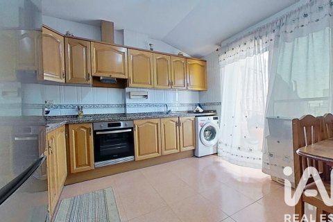 Продажа дуплекса в Кастельон-де-ла-Плана, Кастельон, Испания 3 спальни, 129м2 №172584 - фото 20