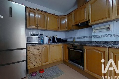 Продажа дуплекса в Кастельон-де-ла-Плана, Кастельон, Испания 3 спальни, 129м2 №172584 - фото 23