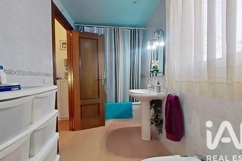Продажа дуплекса в Кастельон-де-ла-Плана, Кастельон, Испания 3 спальни, 129м2 №172584 - фото 26