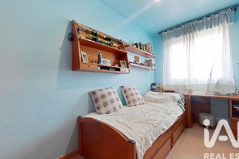 Продажа дуплекса в Кастельон-де-ла-Плана, Кастельон, Испания 3 спальни, 129м2 №172584 - фото 15